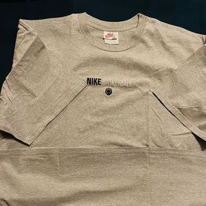 Vintage Nike tee shirt